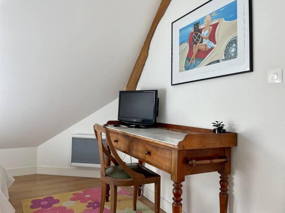Logis Saint-Martin By Melrose Lejlighed Eksteriør billede